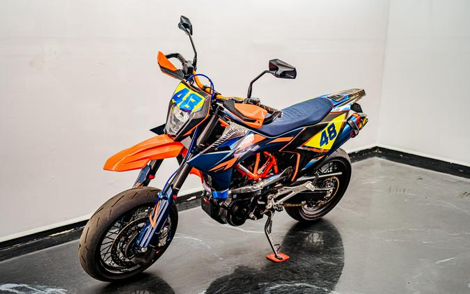 2026 KTM 690 SMC R