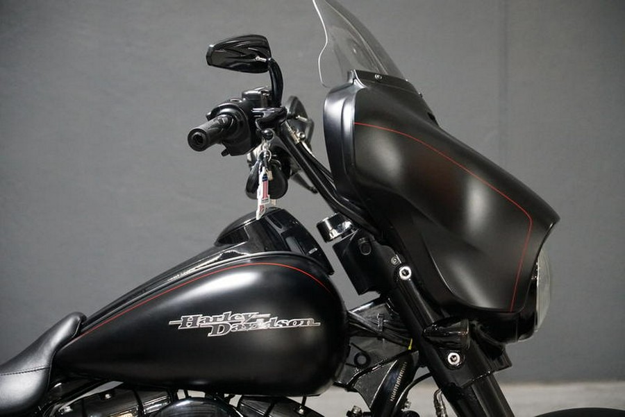 2015 Harley-Davidson® FLHXS - Street Glide® Special