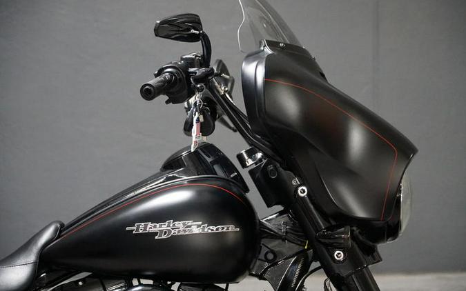 2015 Harley-Davidson® FLHXS - Street Glide® Special