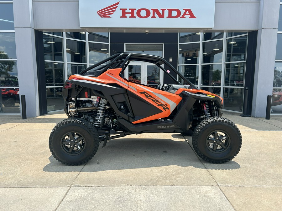 2023 Polaris Industries RZR TURBO R ULTIMATE