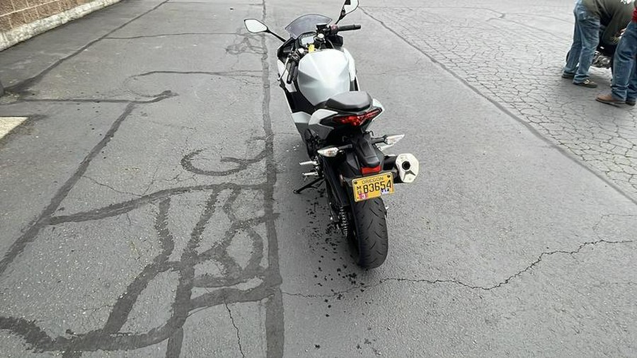 2025 Kawasaki Ninja® 500 ABS