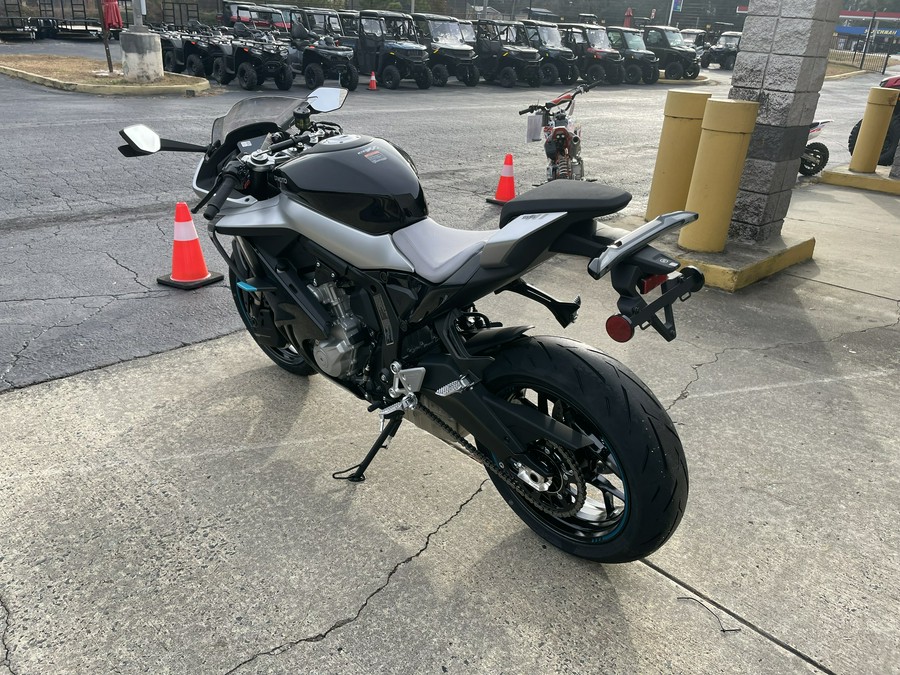 2026 CFMOTO 675SS