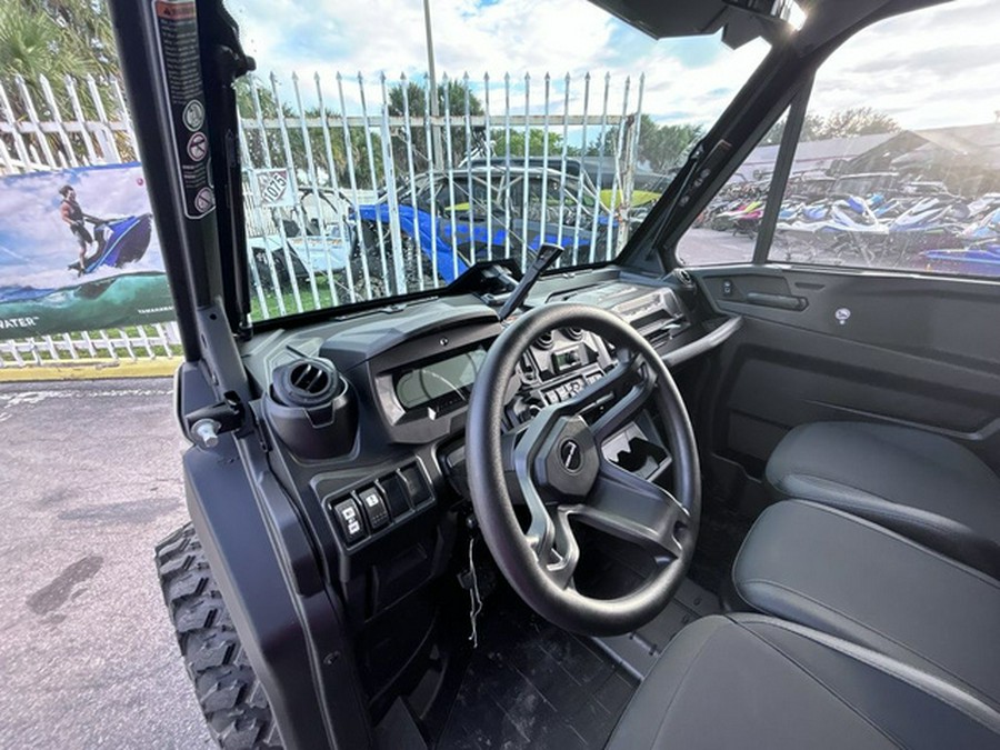 2025 Can-Am Defender MAX Limited HD10 Desert Tan & Stealth Bla