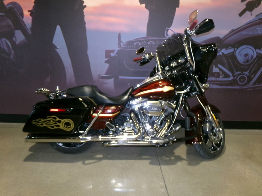CVO™ Street Glide®