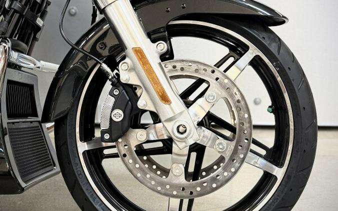 2026 Harley-Davidson® Street Glide®