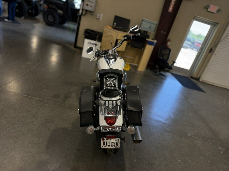 2013 Yamaha V Star® 950 Tourer