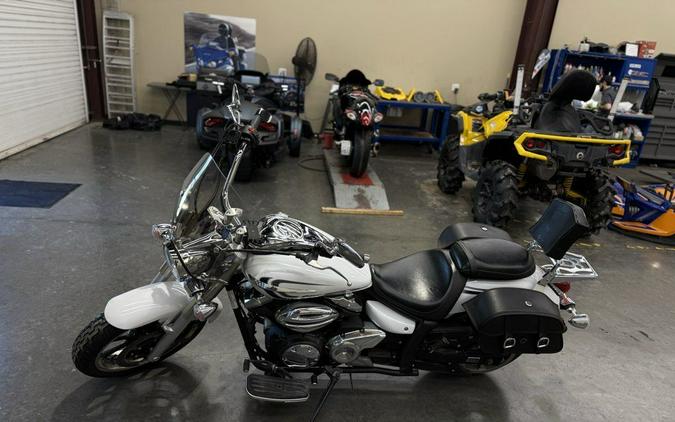2013 Yamaha V Star® 950 Tourer
