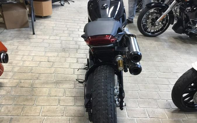 2019 Indian Motorcycle FTR1200S Black/gray