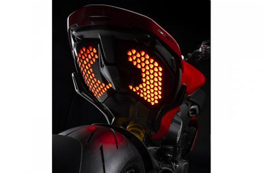 2023 Ducati Diavel V4 Demo w/ Full Warranty - $1,073 Savings!*