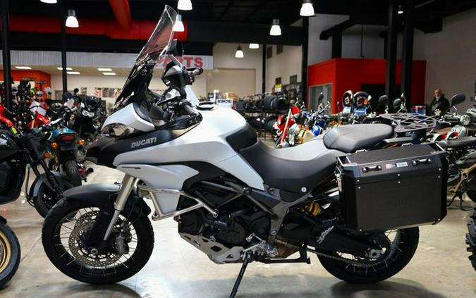 2017 Ducati Multistrada 950 Star White Silk