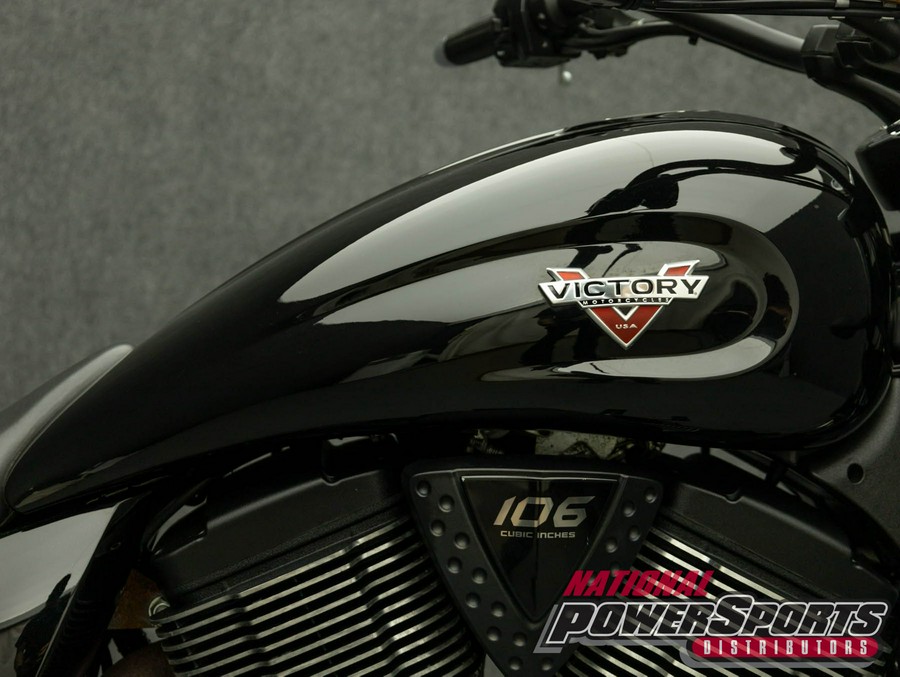 2013 VICTORY VEGAS 8 BALL