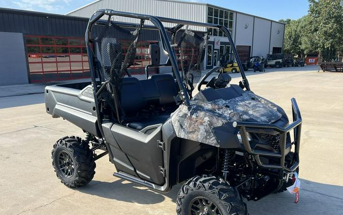 2025 Honda® Pioneer 700 Forest