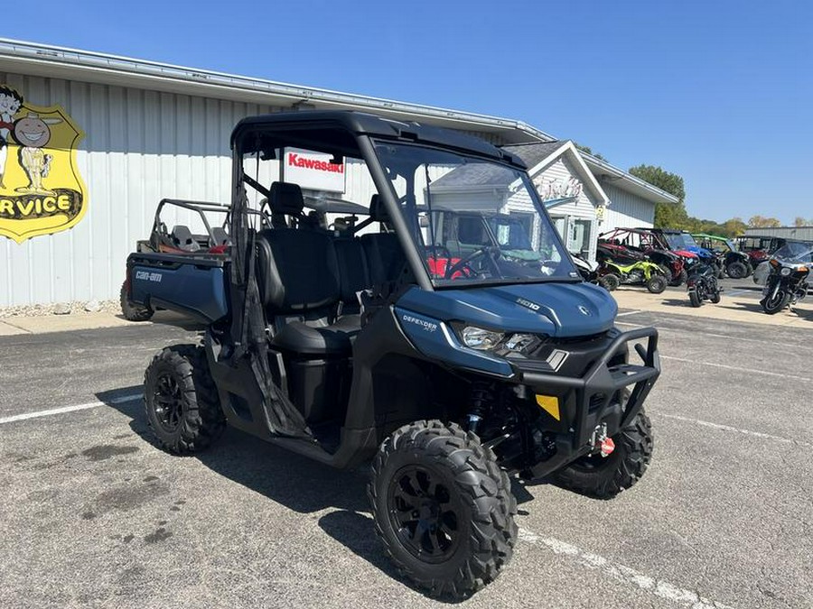 2025 Can-Am® Defender XT HD10