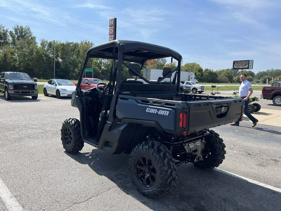2025 Can-Am® Defender XT HD10