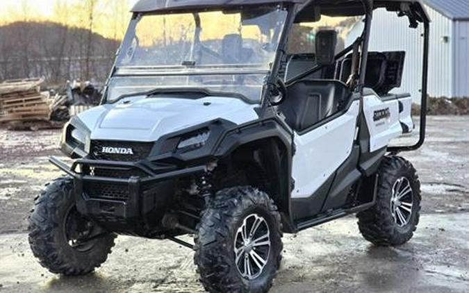 2016 Honda Pioneer 1000-5 Deluxe