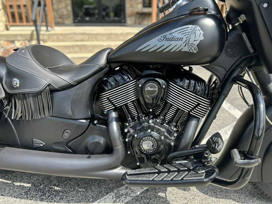 2019 Indian Motorcycle® Chief Dark Horse® Thunder Black Smoke