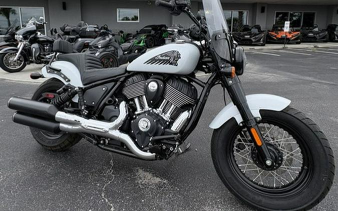 2024 Indian Chief Bobber Ghost White Metallic Smoke
