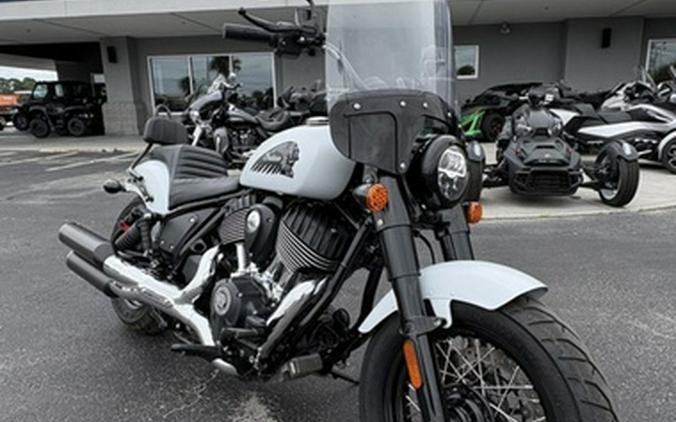 2024 Indian Chief Bobber Ghost White Metallic Smoke