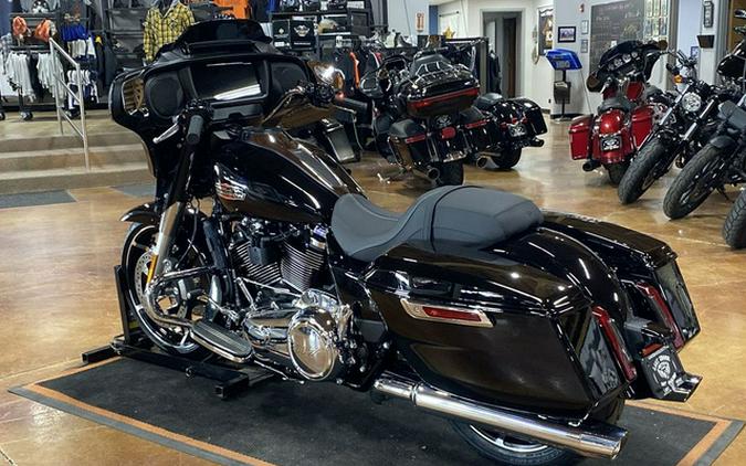 2024 Harley-Davidson FLHX - Street Glide