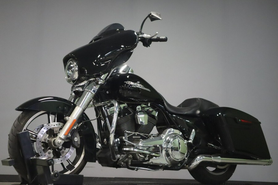 2014 Harley-Davidson Street Glide FLHX