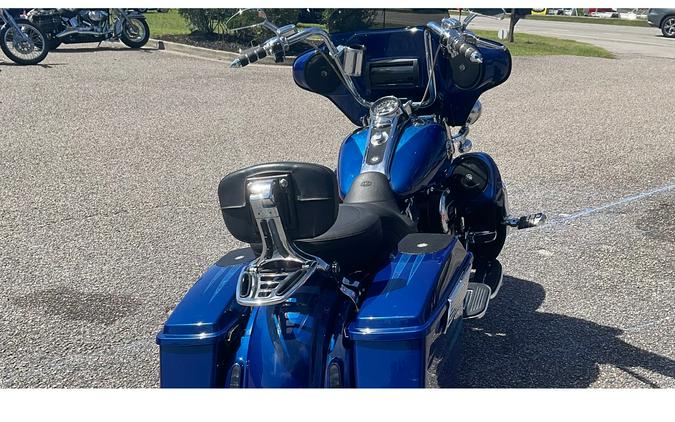 2013 CVO Road King - Harley-Davidson®