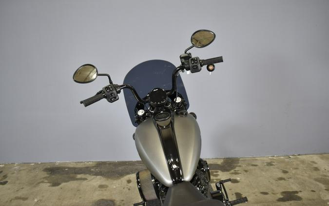 2022 Indian Motorcycle Chief Bobber Limited/dark Horse