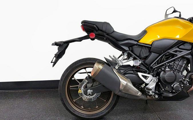 2025 Honda CB300R