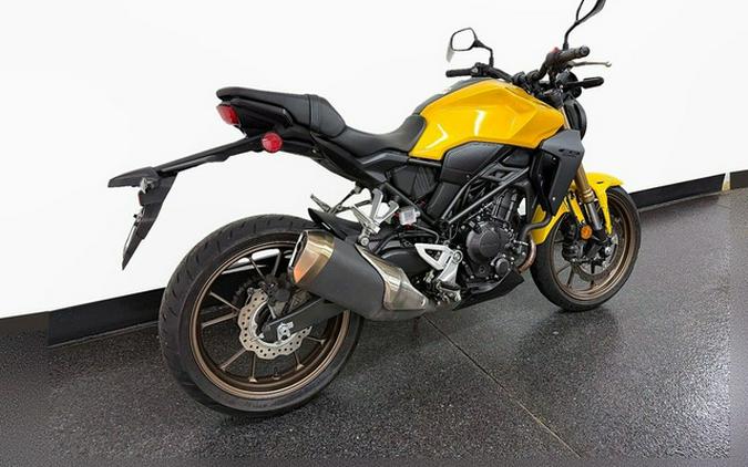 2025 Honda CB300R
