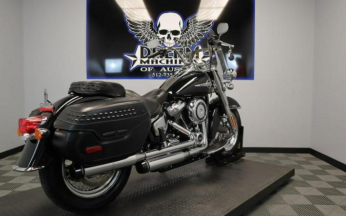 2020 Harley-Davidson® FLHC - Softail® Heritage Classic