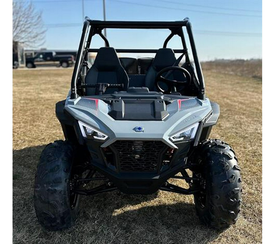 2024 Polaris RZR 200 EFI