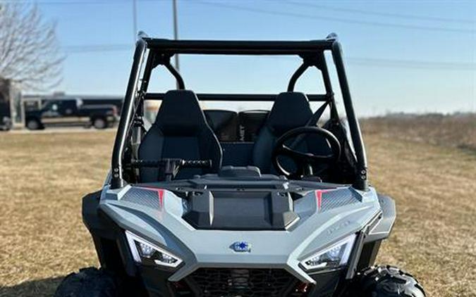 2024 Polaris RZR 200 EFI