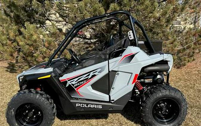 2024 Polaris RZR 200 EFI