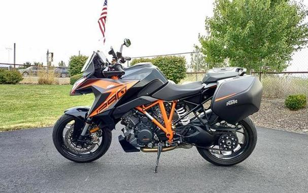 2019 KTM 1290 Super Duke GT: MD Ride Review (Bike Reports) (News)