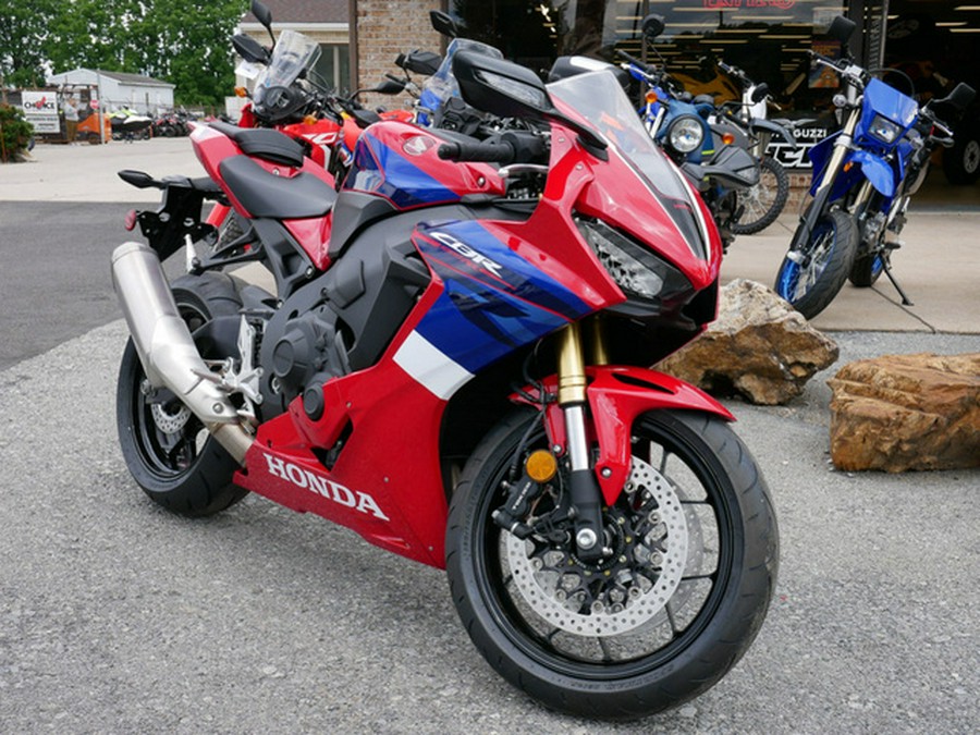 2024 Honda CBR1000RRR