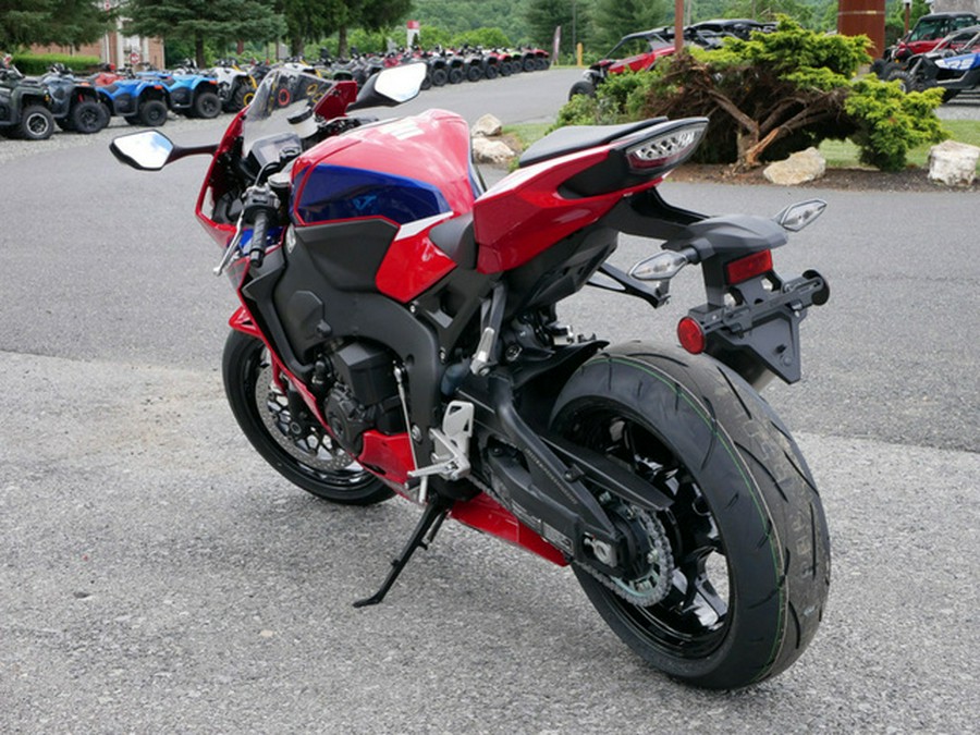 2024 Honda CBR1000RRR