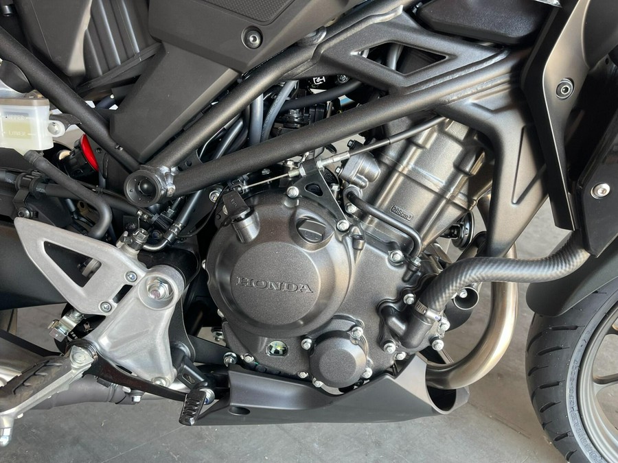 2025 Honda CB300R ABS