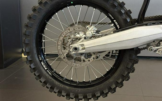 2026 Ducati Desmo 450 MX