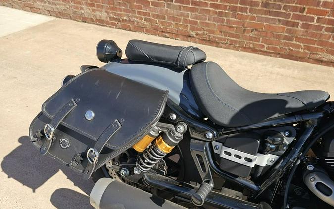 2022 Yamaha Bolt R-Spec