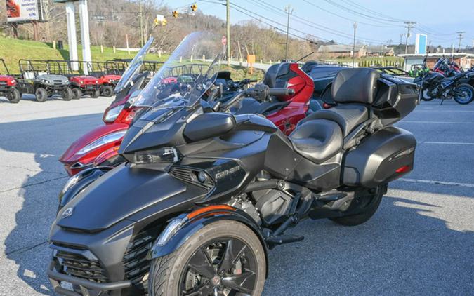 2022 Can-Am Spyder F3 Limited Dark Wheels