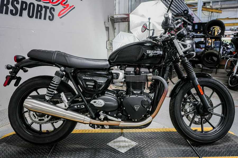 2022 Triumph Street Twin