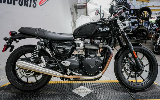 2022 Triumph Street Twin