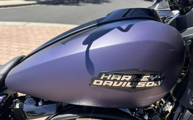 FLTRX 2025 Road Glide®