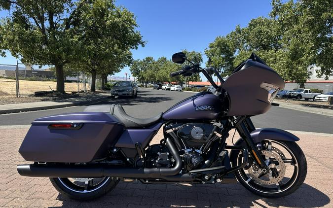 FLTRX 2025 Road Glide®