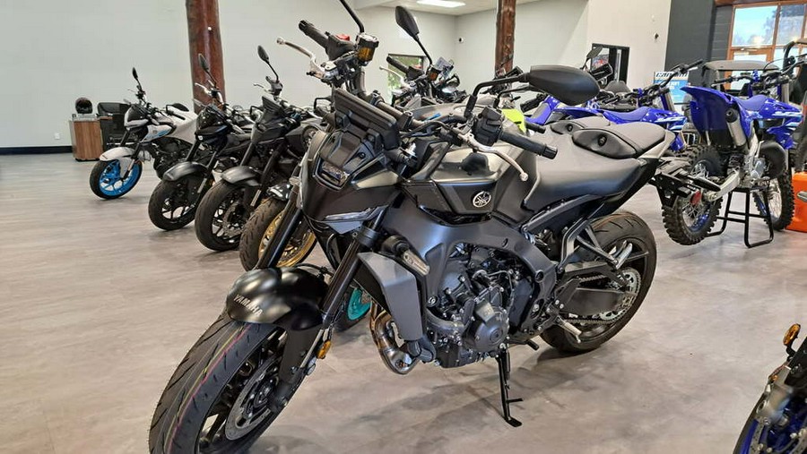 2025 Yamaha MT 09