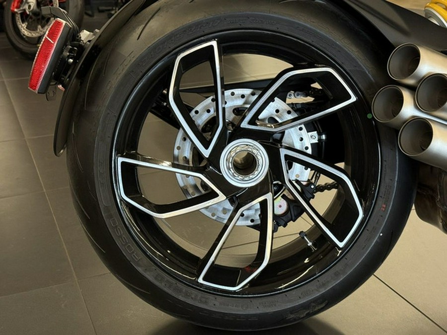 2026 Ducati Diavel V4 Black Roadster