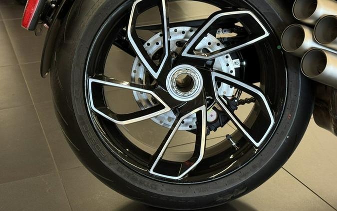 2026 Ducati Diavel V4 Black Roadster