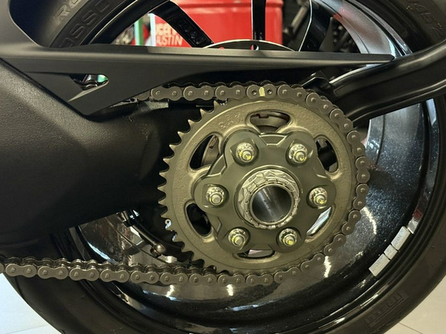 2026 Ducati Diavel V4 Black Roadster