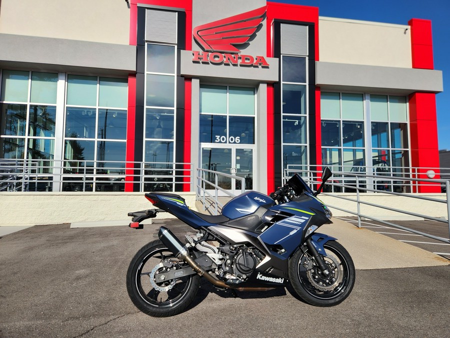 2022 Kawasaki Ninja 400 ABS