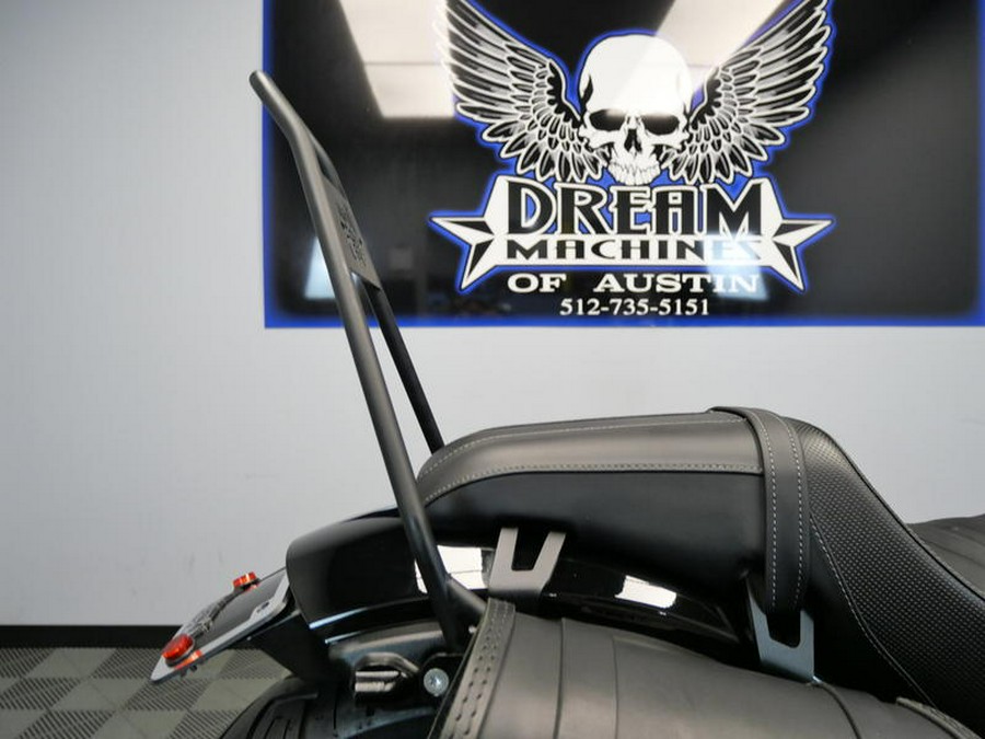 2019 Indian Motorcycle® Scout® Bobber Thunder Black