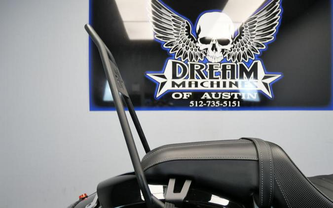 2019 Indian Motorcycle® Scout® Bobber Thunder Black